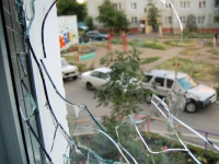 Разбитый стеклопакет Разбитый стеклопакет